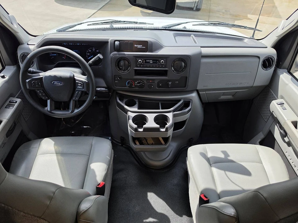 2024 Ford Super Duty 5th Gen - Image 16 of 31