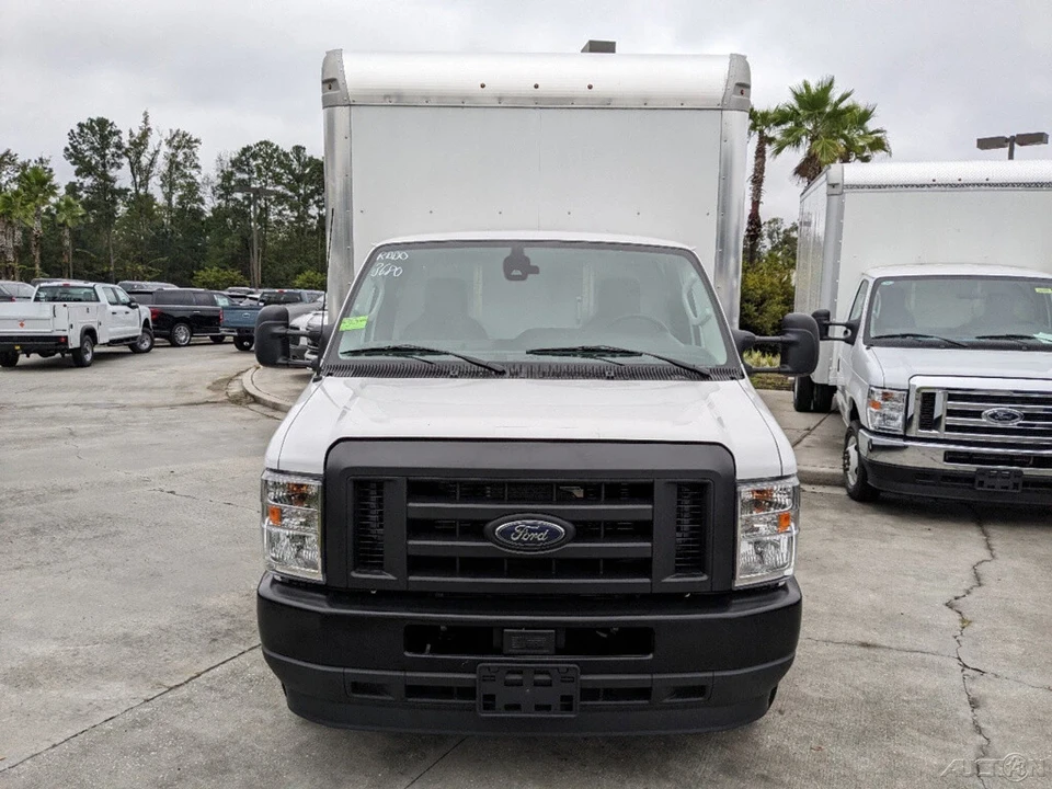 2024 Ford Econoline Van - Image 8 of 21