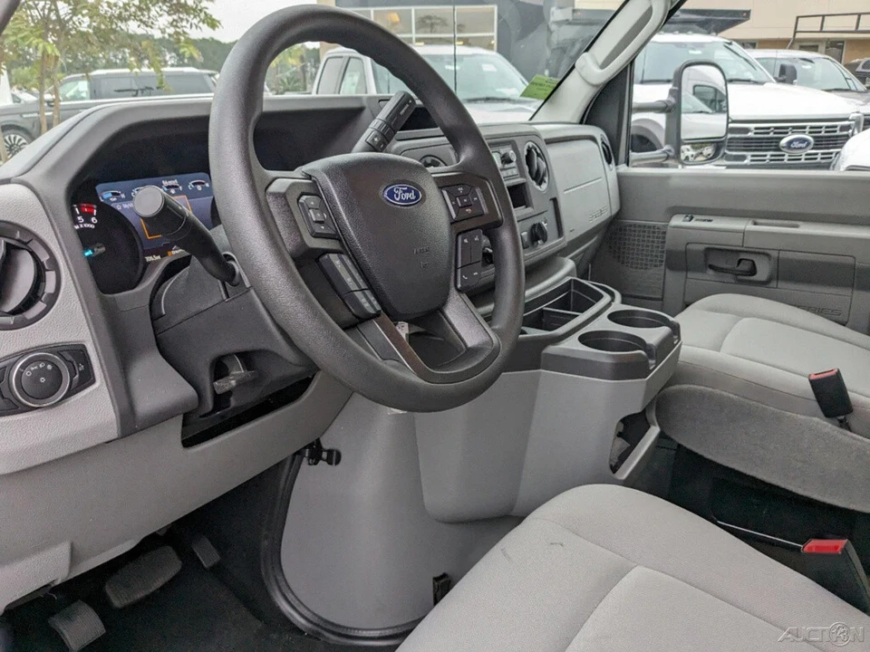 2024 Ford Econoline Van - Image 14 of 21