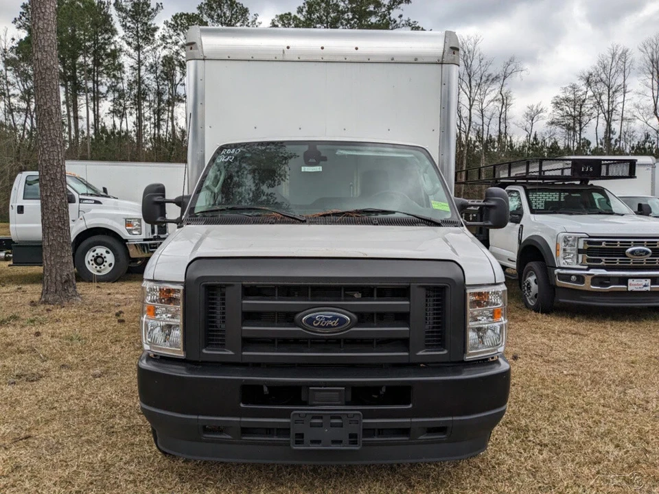 2024 Ford Econoline Van - Image 7 of 21