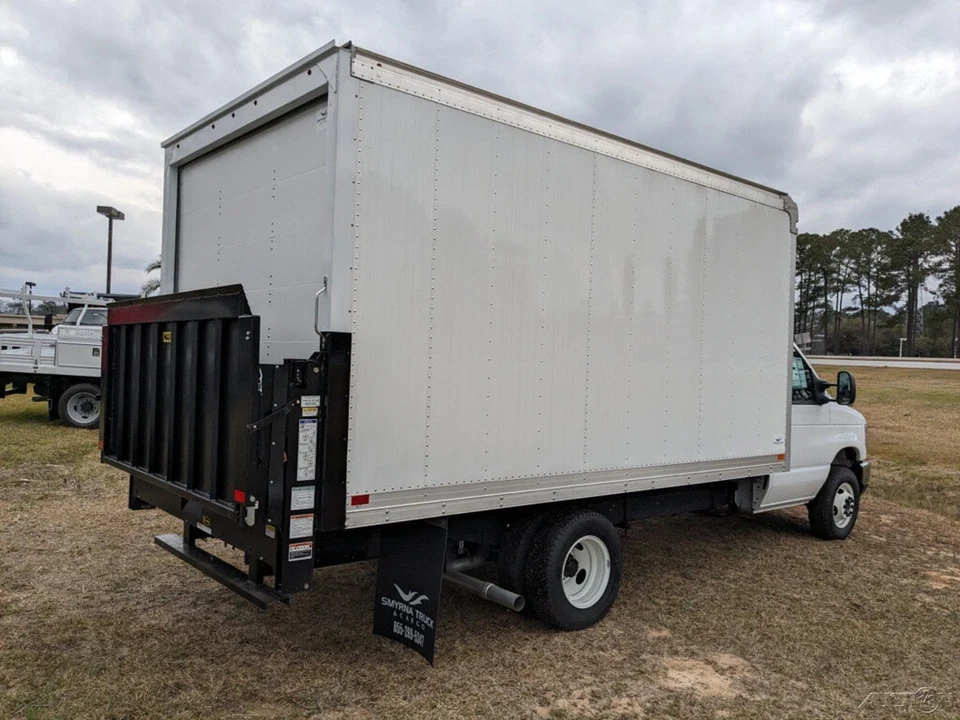 2024 Ford Econoline Van - Image 4 of 21