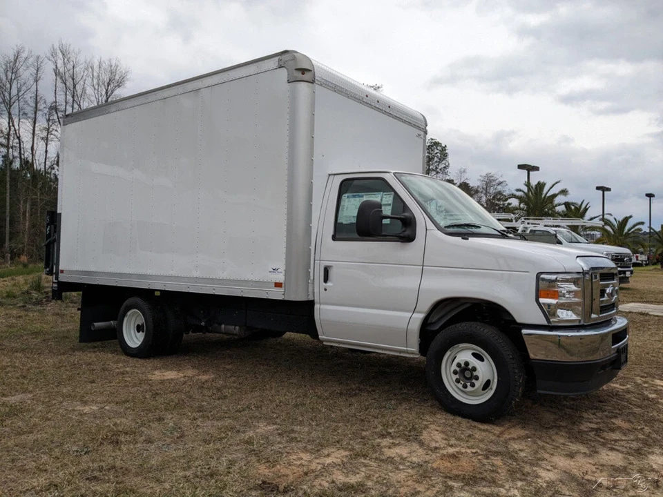 2024 Ford Econoline Van - Image 2 of 21