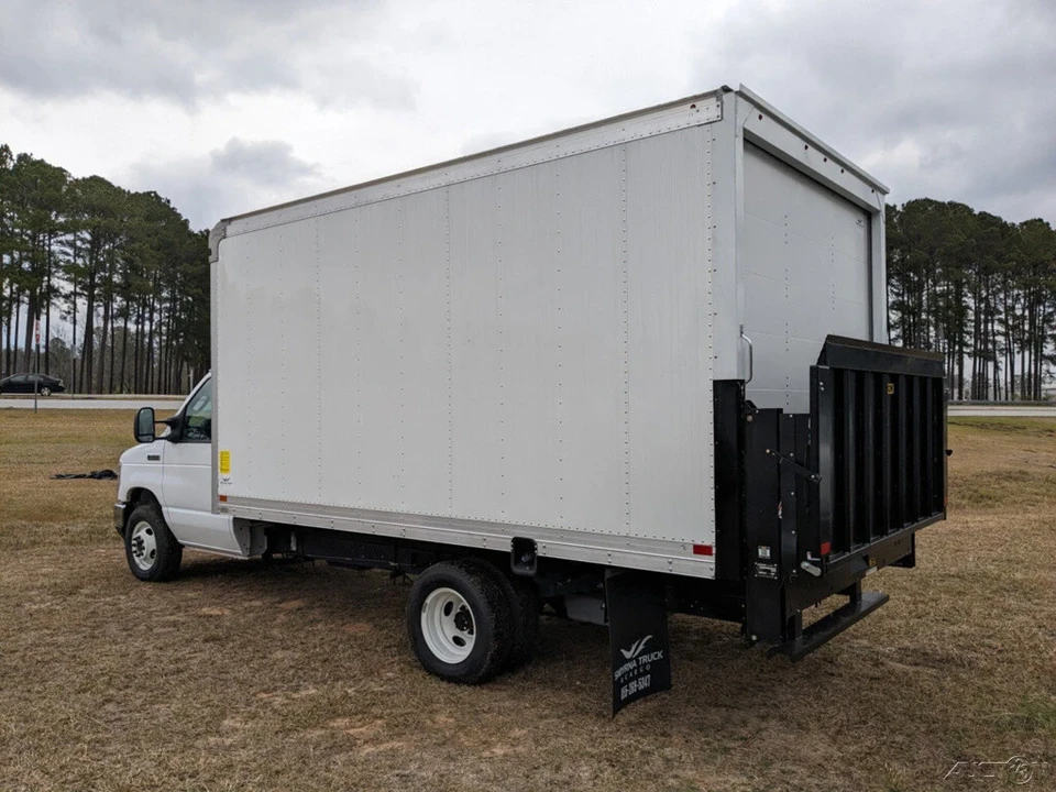 2024 Ford Econoline Van - Image 6 of 21