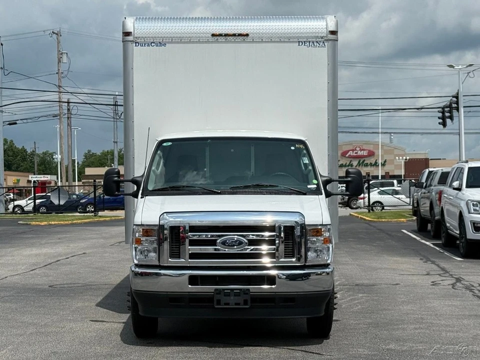 2024 Ford Econoline Van - Image 10 of 12