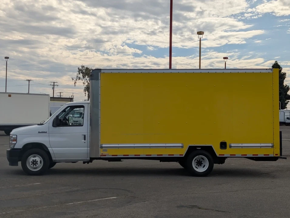 2024 Ford Econoline Van - Image 4 of 12