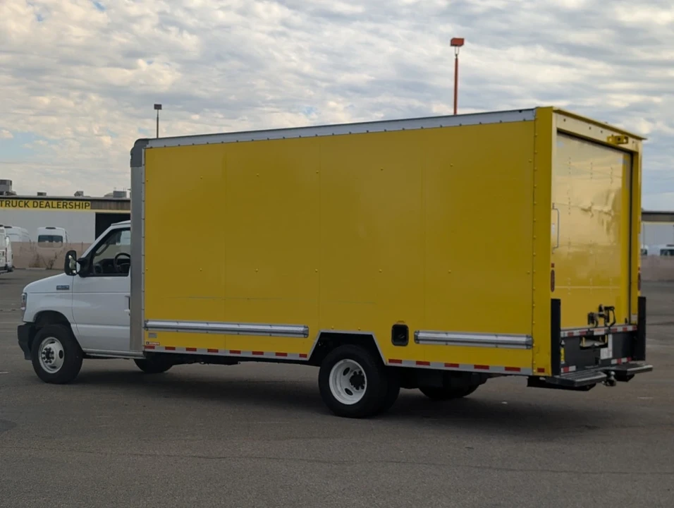 2024 Ford Econoline Van - Image 5 of 12