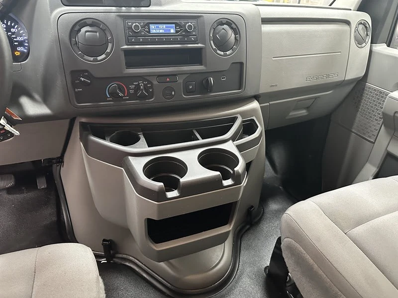 2024 Ford Econoline Van - Image 9 of 21