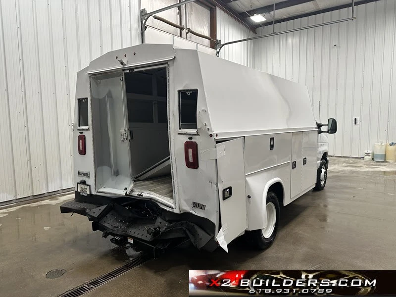 2024 Ford Econoline Van - Image 4 of 21
