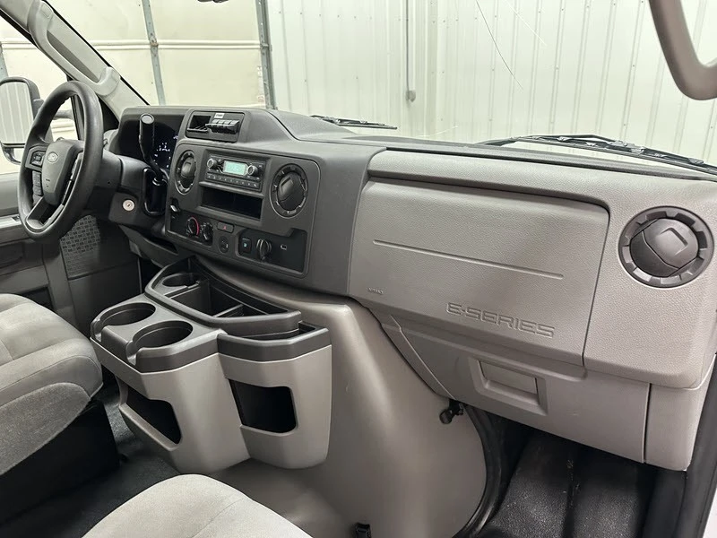 2024 Ford Econoline Van - Image 17 of 21