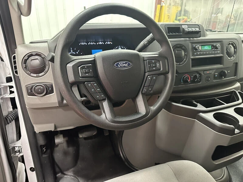 2024 Ford Econoline Van - Image 8 of 12