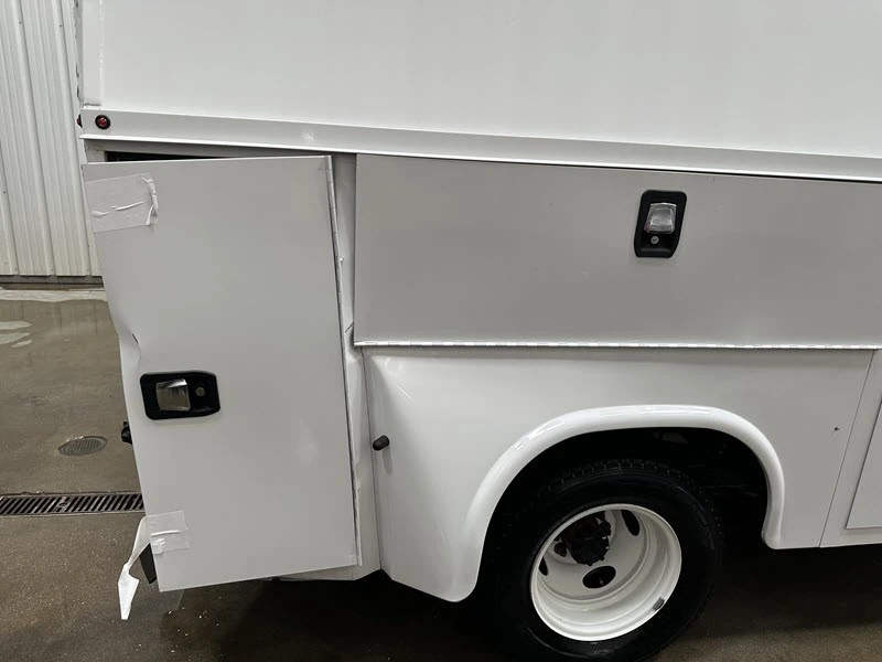 2024 Ford Econoline Van - Image 14 of 21