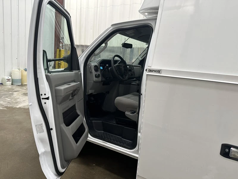 2024 Ford Econoline Van - Image 7 of 21