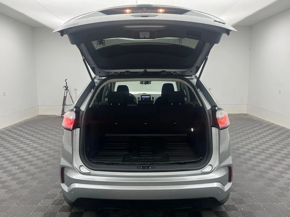 2024 Ford Edge - Image 10 of 12