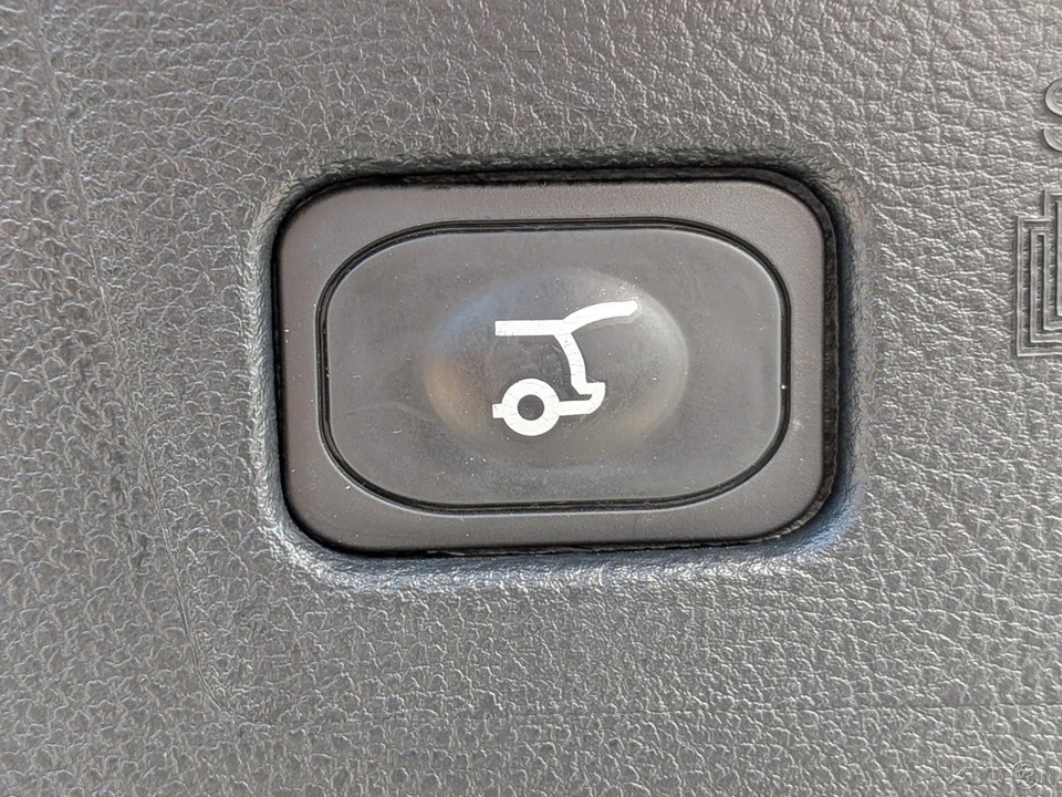 2024 Ford Edge - Image 16 of 21