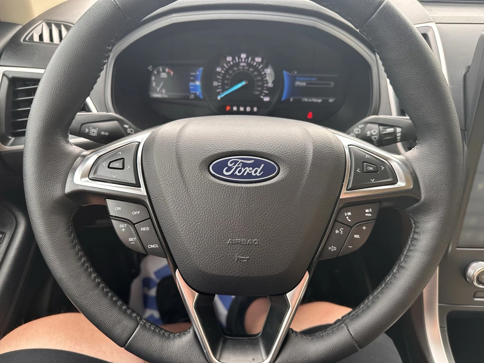 2024 Ford Edge - Image 19 of 21