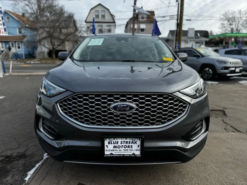 2024 Ford Edge - Image 2 of 12