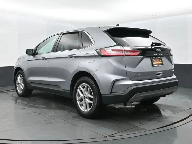 2024 Ford Edge - Image 9 of 12