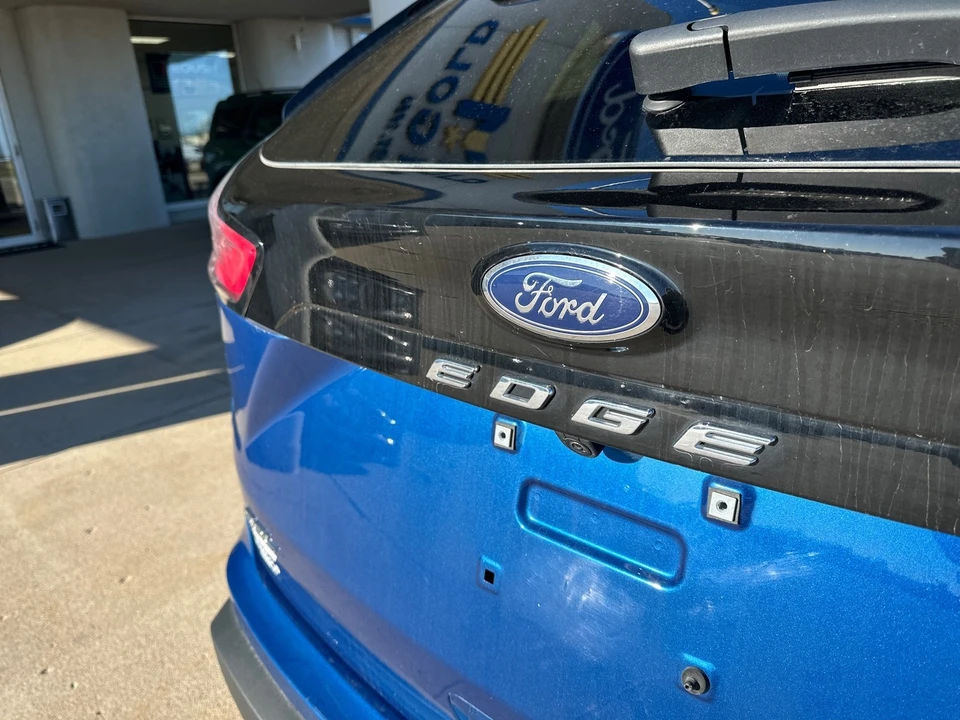 2024 Ford Edge - Image 11 of 12