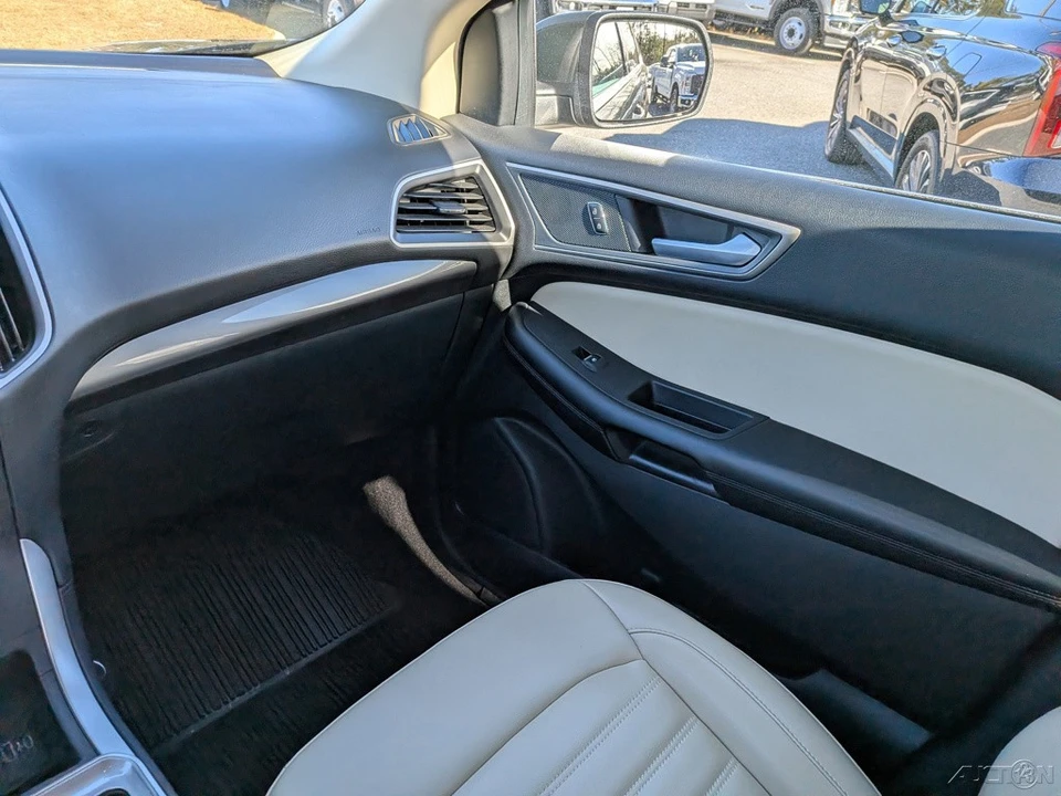 2024 Ford Edge - Image 19 of 21