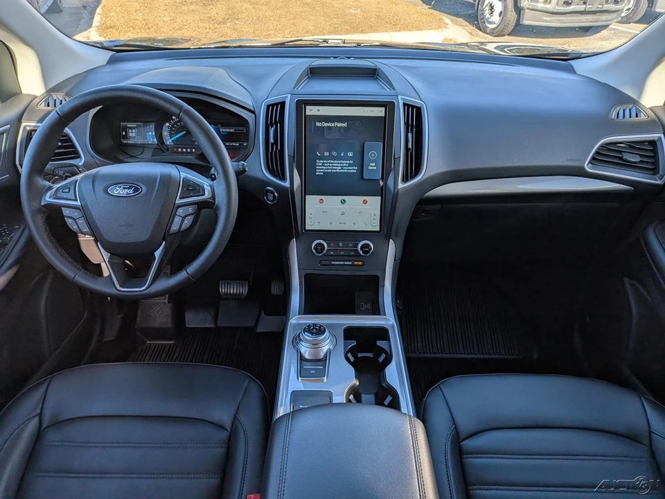 2024 Ford Edge - Image 18 of 21
