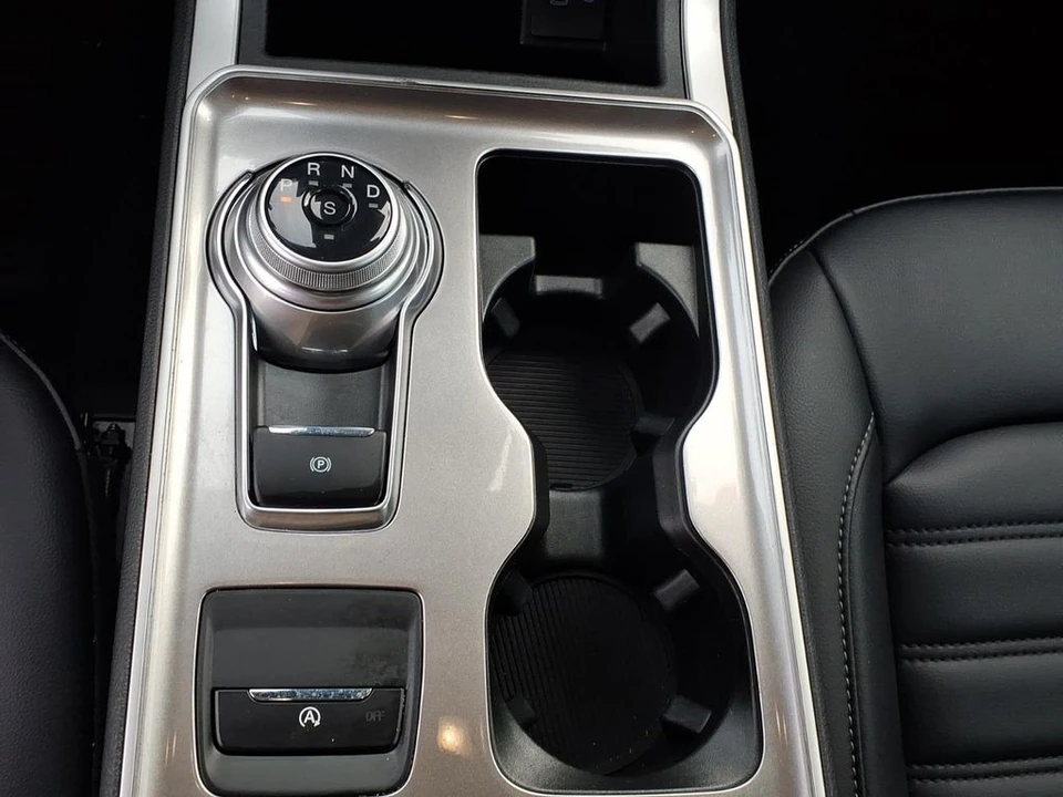 2024 Ford Edge - Image 11 of 21