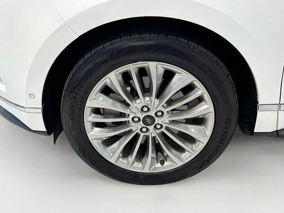 2024 Ford Edge - Image 28 of 29