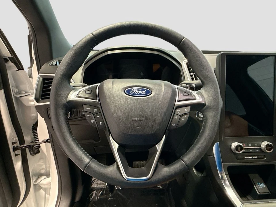 2024 Ford Edge - Image 10 of 29