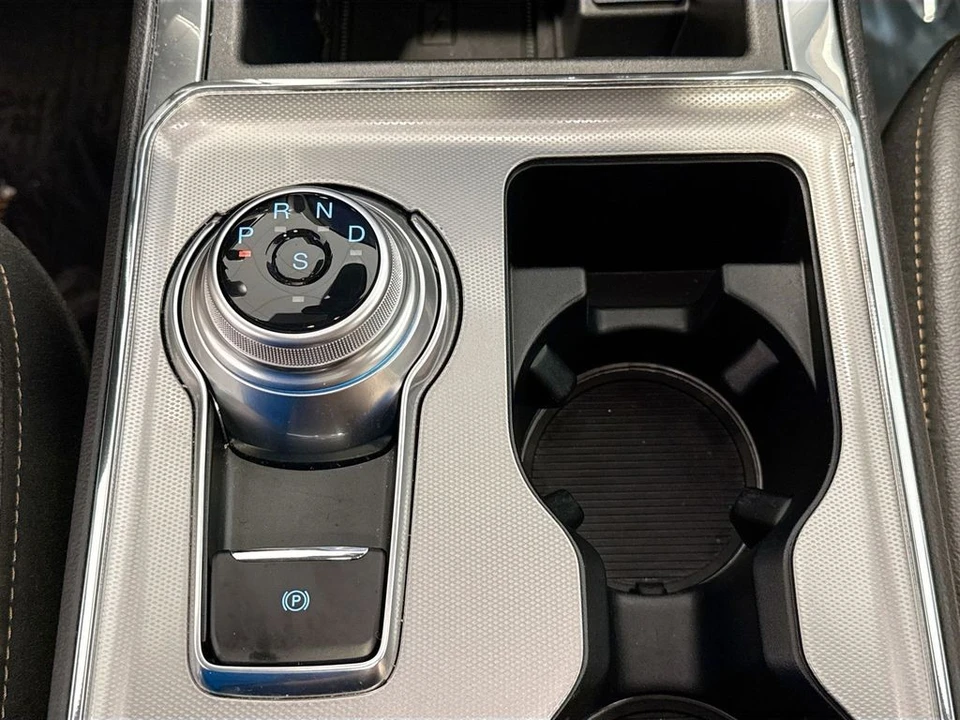2024 Ford Edge - Image 16 of 29