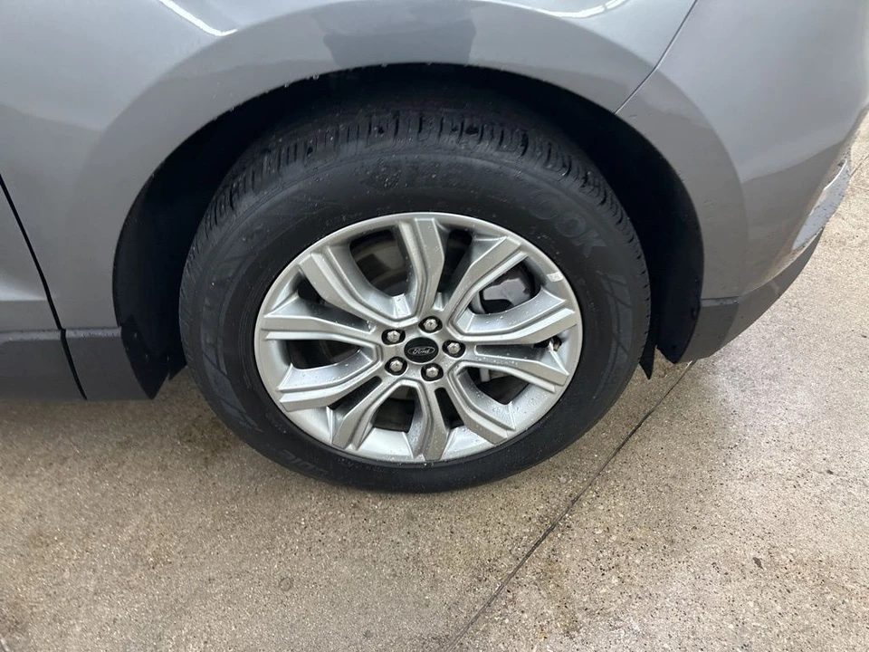 2024 Ford Edge - Image 15 of 21