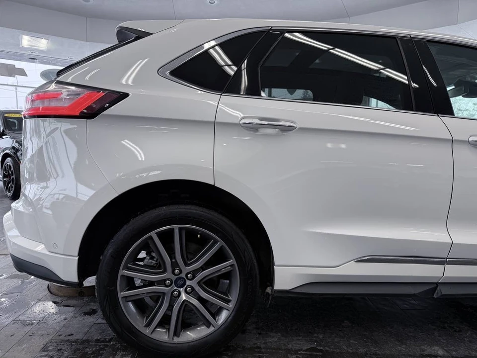 2024 Ford Edge - Image 7 of 12