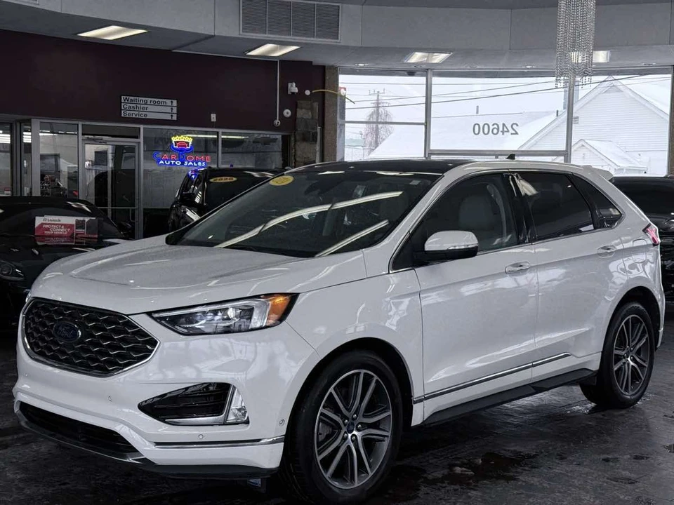2024 Ford Edge - Image 2 of 12