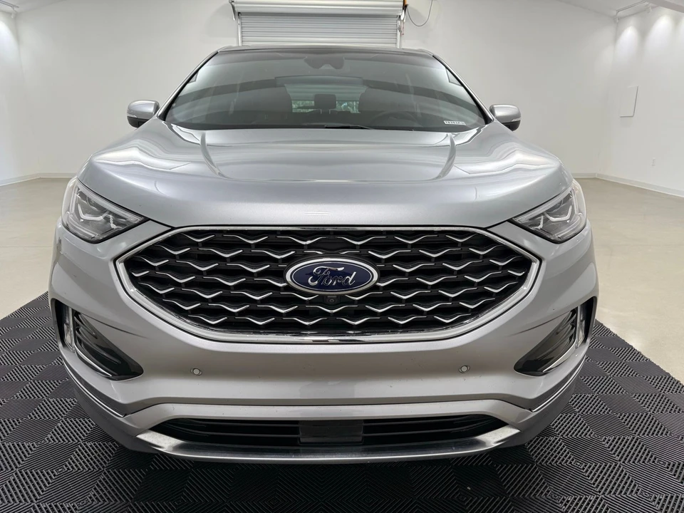2024 Ford Edge - Image 2 of 31