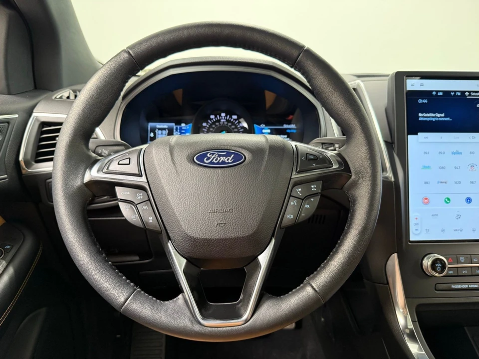 2024 Ford Edge - Image 27 of 31