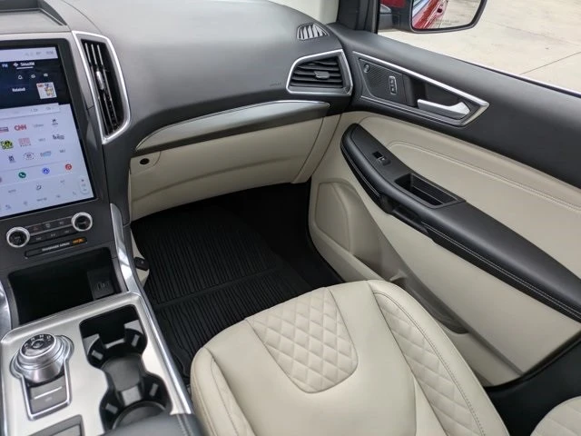 2024 Ford Edge - Image 13 of 21