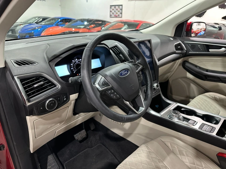 2024 Ford Edge - Image 10 of 11