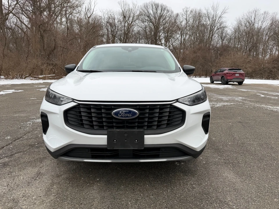 2024 Ford Escape - Image 2 of 21