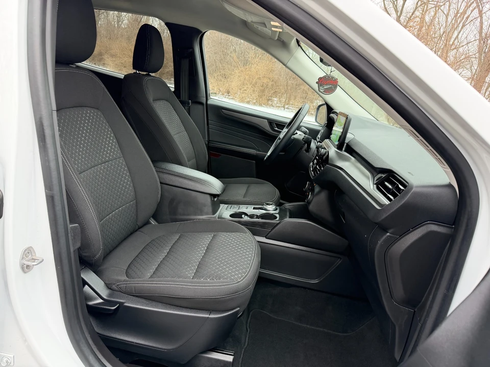 2024 Ford Escape - Image 15 of 21