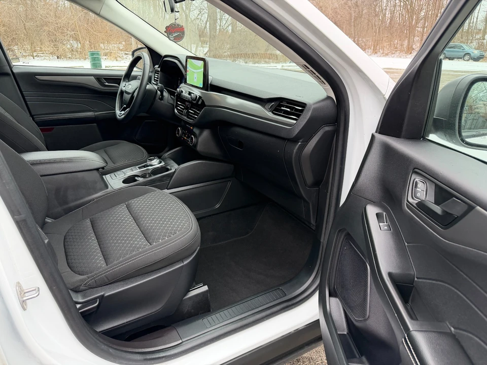 2024 Ford Escape - Image 14 of 21