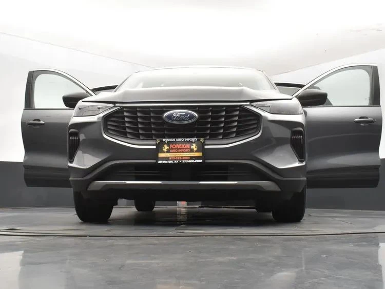 2024 Ford Escape - Image 11 of 12