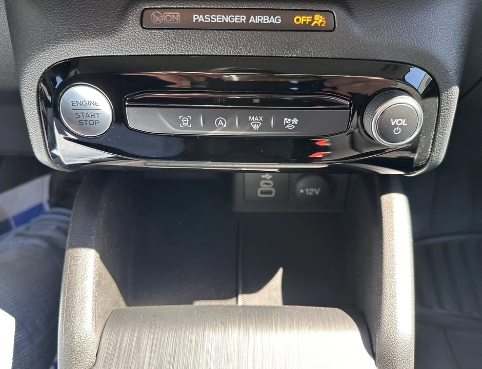 2024 Ford Escape - Image 27 of 31