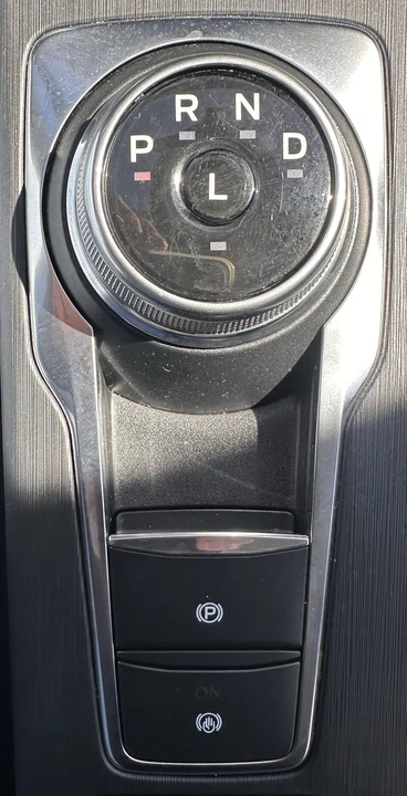2024 Ford Escape - Image 28 of 31