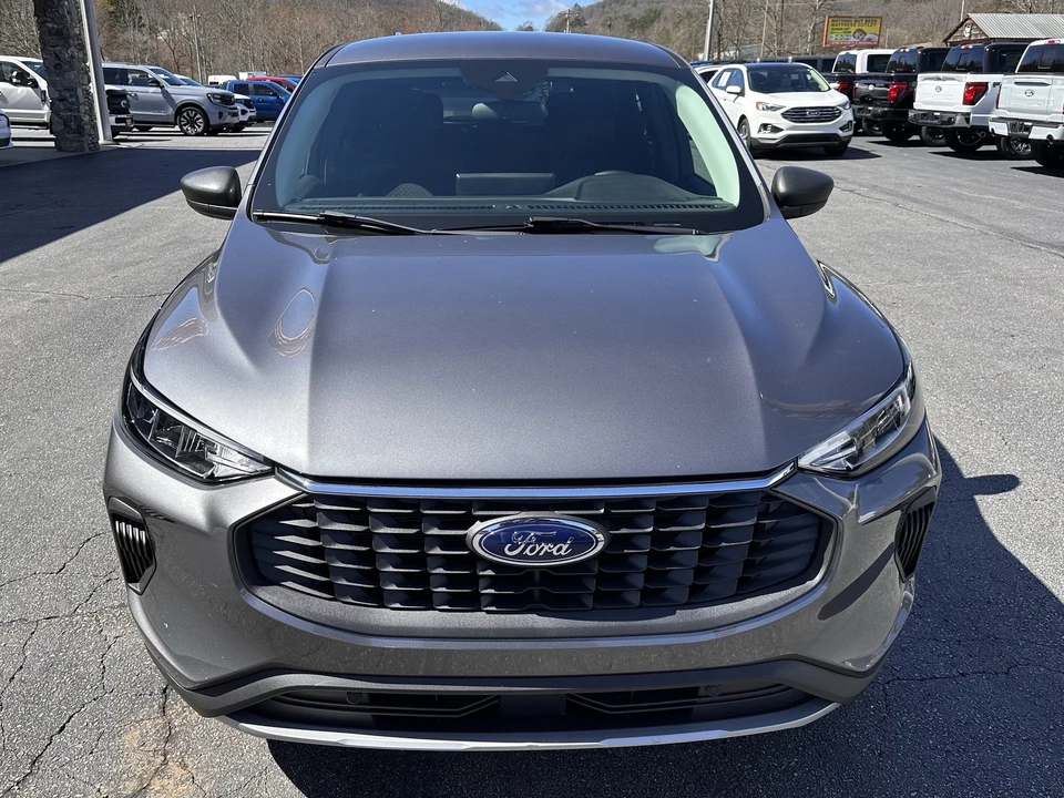 2024 Ford Escape - Image 3 of 31