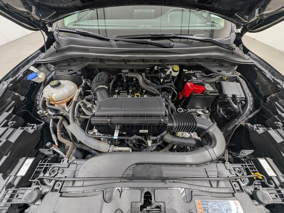 2024 Ford Escape - Image 12 of 13