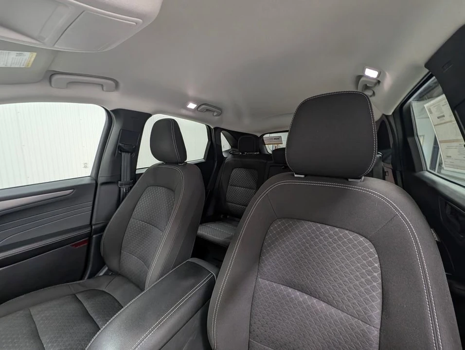 2024 Ford Escape - Image 5 of 13