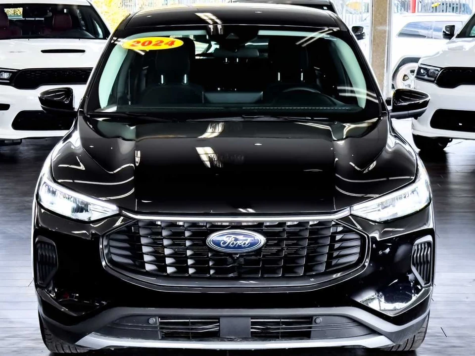 2024 Ford Escape - Image 3 of 12