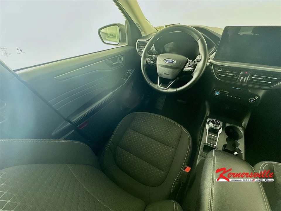 2024 Ford Escape - Image 9 of 21