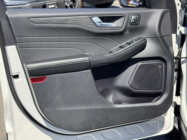 2024 Ford Escape - Image 16 of 21