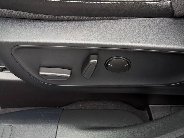2024 Ford Escape - Image 19 of 21