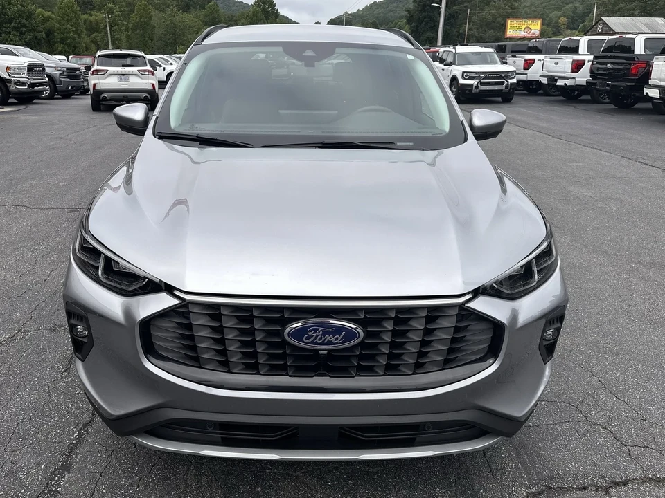 2024 Ford Escape - Image 3 of 21