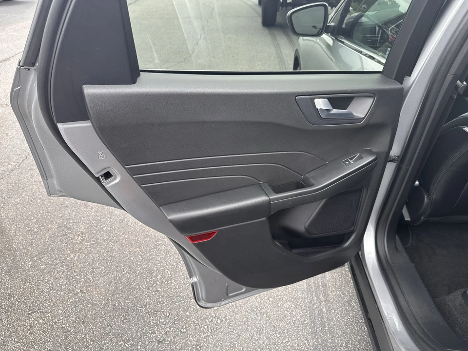 2024 Ford Escape - Image 11 of 12